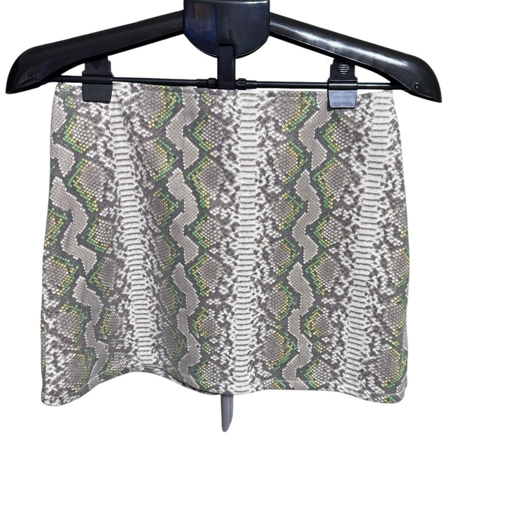 Honey Punch snakeskin print mini skirt sz s